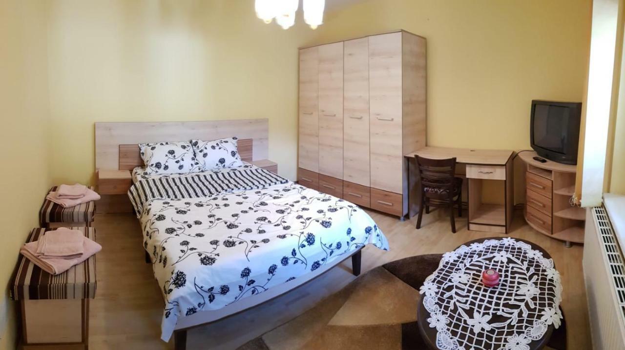 Casa Maria Retezat Pensionat Nucsoara  Exteriör bild